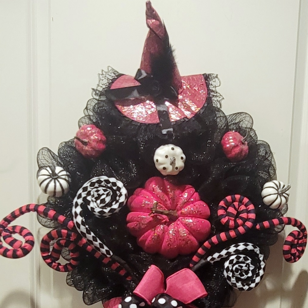 XL Halloween Pumpkin Witch Wreath Deco Mesh Bow - Picture 3 of 12
